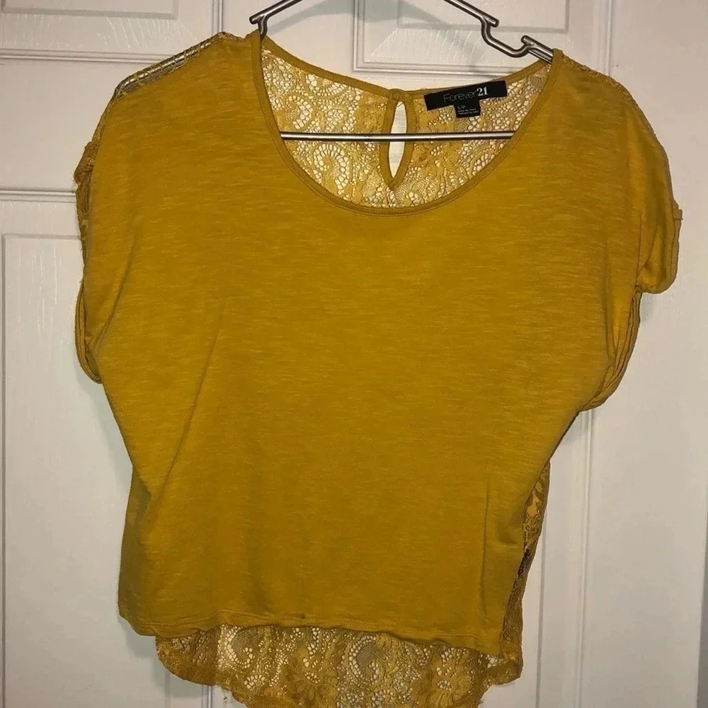 Shirt with laced back